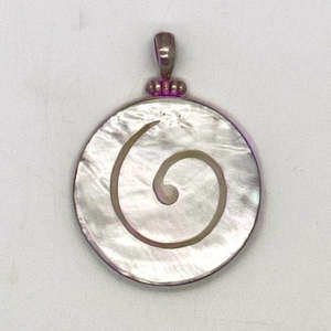 Jewelry: Mother of Pearl Large Spiral Pendant