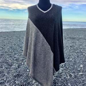 Scarves Blankets: Two Tone Cashmere V Neck Poncho