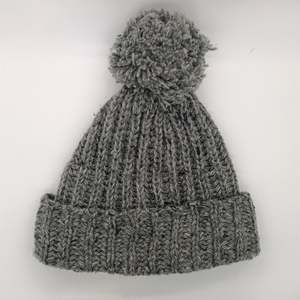 Scarves Blankets: Ribbed Pom Pom Hat