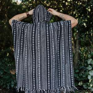 Gheri  Surf Poncho