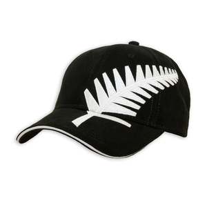 Accessories: Black Cap Fern 301C