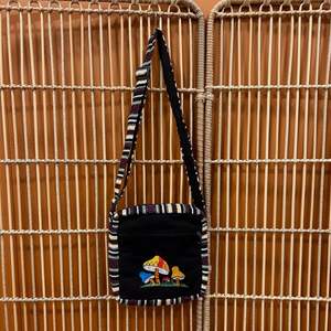 Shoulder Bags: Mushroom Side Bag