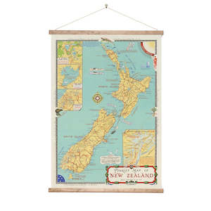100 Nz: Wall Chart - New Zealand Tourist Map
