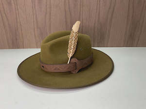 Hair Accessory: Heru Comb - Raukura in Wood