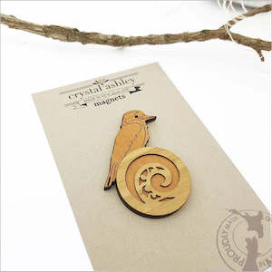 Magnets: NZ Bamboo Magnet - Kingfisher Koru