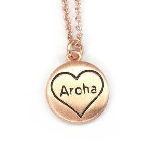 Kiwiana Necklaces: Rose Gold Aroha Necklace