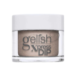 Gelish Xpress Dip: Taupe Model
