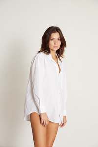 Outlet: Everyone Shirt, Cloud