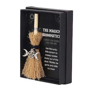 Mini Magick Broomstick
