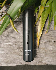 Wash Bag: Formidable Manuka & Black Fern Shampoo