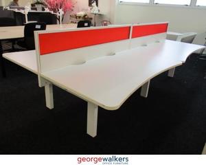 PR5671A - 48 x White Desks in Pod Set-ups