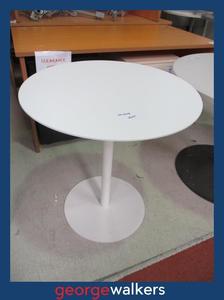 PR5808  White  Round Meeting Table