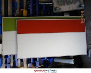 Desk Mounted: MK135 - Mix Coloured Desk Mounted Partition
