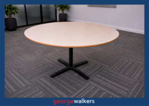 Coffee Tables: PR6670  Maple  Round Table 1.2M