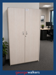 Cupboards 1: VL119  Maple Melteca  Cupboard