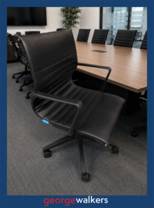 VL38  Ribbed Leather Eames Replica Meeting Chair