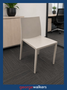 UFL CHAIR – ANDREU WORLD – BEIGE – RRP $900+ – PR6817