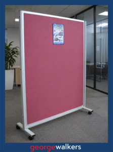 Partitions 1: Partition - Mobile Display - 1500 x 900mm - Red - N80502