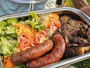 Products: Beef, Tomato & Onion Sausages – Georgie Moleta Butcheress