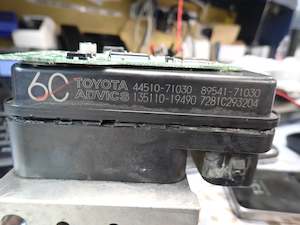 Repair Abs Modules Yaw Sensors: Toyota Advics ABS repair - Hilux