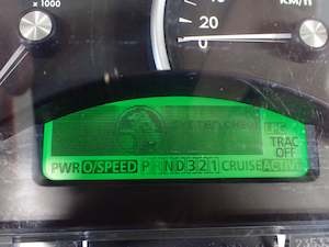 Repair Instrument Clusters Dash Boards Repairs: VZ/VY Instrument cluster LCD bad contrast