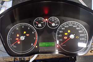 Repair Instrument Clusters Dash Boards Repairs: Ford Focus Instrument Cluster Repair – Intermittent Faults