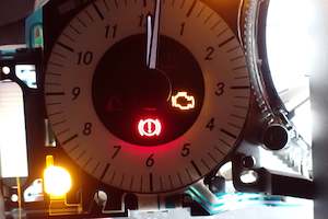 Repair Instrument Clusters Dash Boards Repairs: Mercedes W211 Instrument Cluster – No Illumination Repair