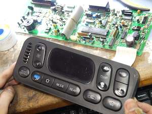 Mitsubishi Delica / L200 Climate Control Unit – Repair Service