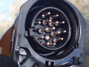 Repair Transmission Control Repair Tcm Transfer Case Actuators: 6HP TCM Missing Pins - Repair