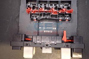 Body Control Module Bcm Power Window Control: Audi R8 sam module  8P0 907 279
