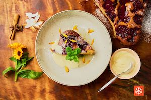 Desserts: Black doris plum and almond pudding (FRZ)