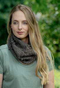 Lisafdesigns: Mackenzie Cowl - LisaFDesign - HC11
