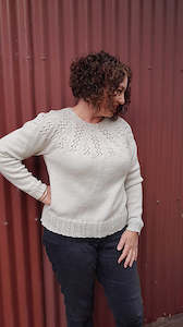 Amikihia Knits: Amikihia Knits - Church Windows