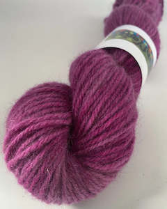 Yarnfloozy - Brushtail 8 Ply - Tourmaline