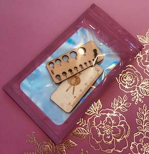 Gauges And Rulers: Needle Gauge and Ruler set - Wooden