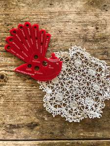 Gauges And Rulers: Burnt Hill Yarn Company - Piwakawaka Fantail Needle Gauge - Red