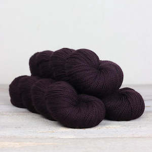 Fibre Co - Amble Sock Yarn - High Cup Wines