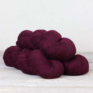 Fibre Co Amble Sock Yarn: Fibre Co - Amble Sock Yarn - Hollyberry