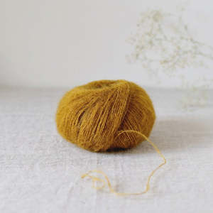Yarn Sale: Dore - Berenice - De Rerum Natura