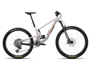 Mountain Bikes: Juliana Furtado