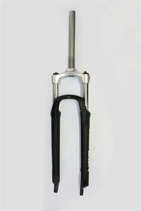 Forks: Suntour - XCT 29"