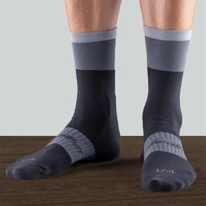 Bellwether Cycling Clothing: Bellwether - Hammer Socks