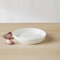 White Basics: Maxwell & Williams Ginger/Garlic Grater