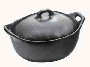 La Chamba Cookware: La Chamba Casserole Dish with Lid (Size 4)