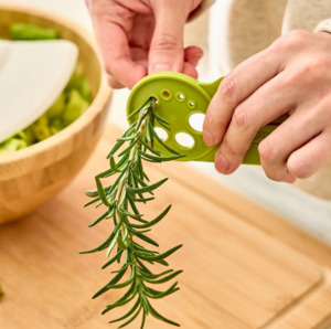 PREPARA Herbs N' Greens Cool Tool