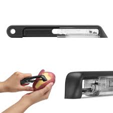 Kitchen Gadgets: DREAMFARM Sharple Peeler