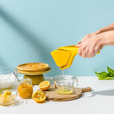 Kitchen Gadgets: DREAMFARM Fluicer
