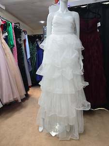 DPB0251 Layered White Wedding Gown