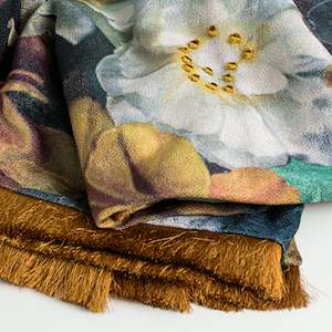 Gift Box NZ: Luxury Throw