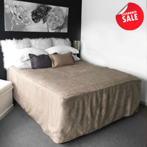 Clearance: Chapeau Piped Bed Cover - Truffle [CLEARANCE]
